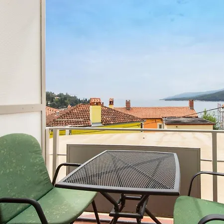 Zdenka Apartment
